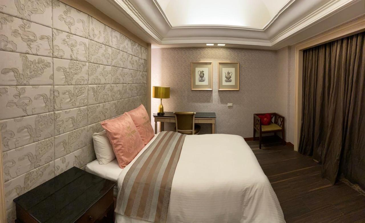 Zhi Baishan Motel Zhunan Eksteriør bilde